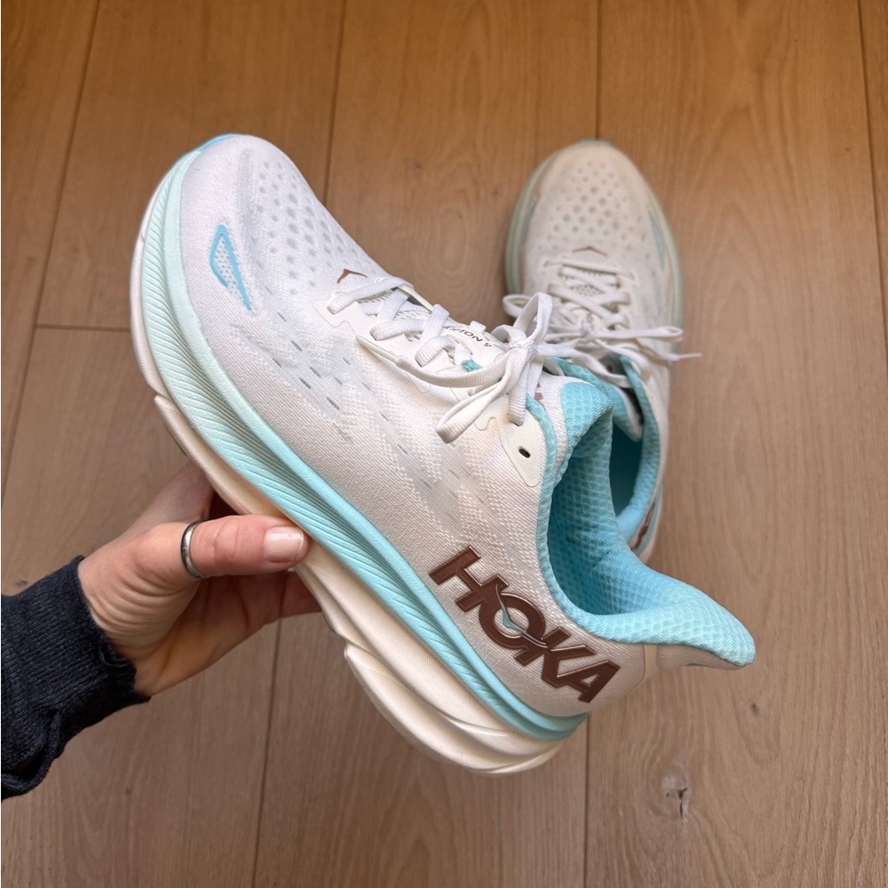 Hoka | Women’s Clifton 9s